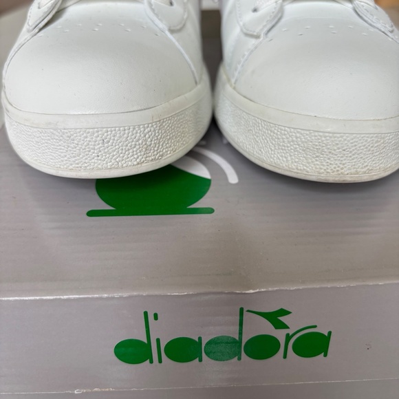 Mens Diadora White Sneakers - Picture 3 of 3